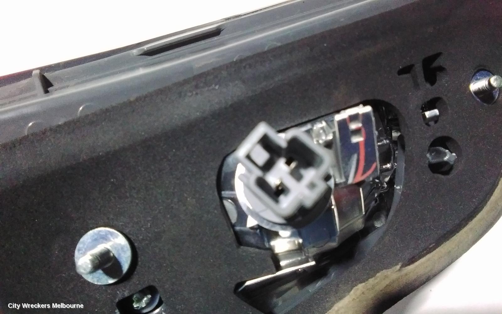 HONDA HRV REAR GARNISH, TAILGATE LAMP (LH SIDE), RU5, VTI, LED, NON OPTICAL GUIDE TYPE, 12/2014 - 06/2018