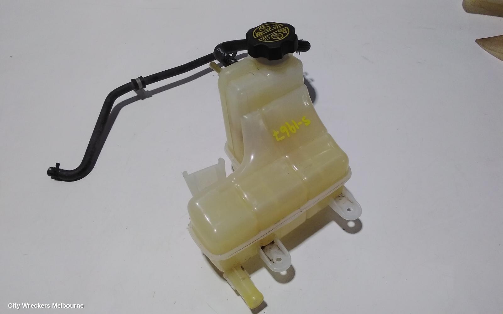 HOLDEN COLORADO OVERFLOW BOTTLE, RG, 06/2012 - 12/2020