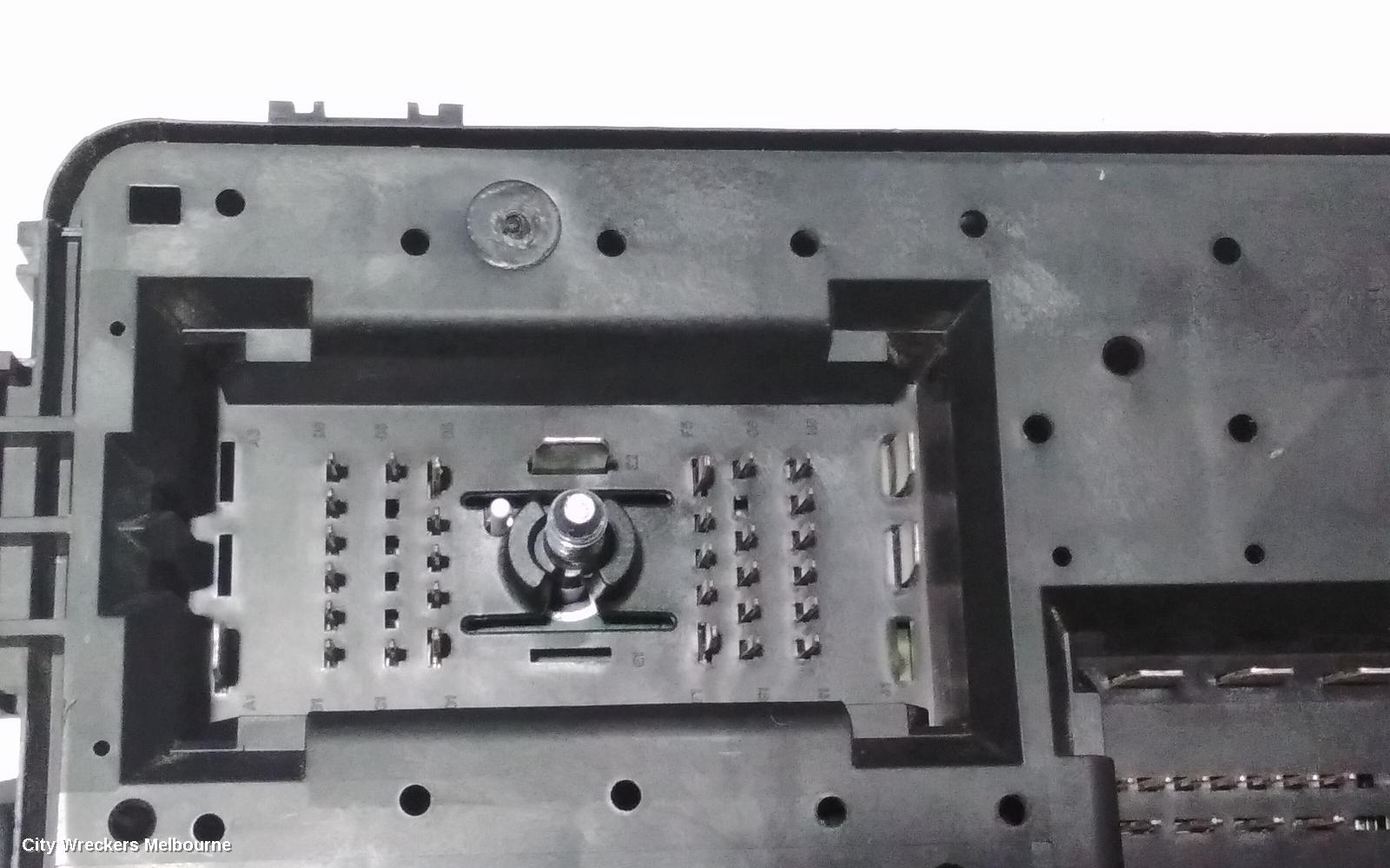 HOLDEN COLORADO FUSE BOX, ENGINE BAY, RG, 01/2012 - 12/2020