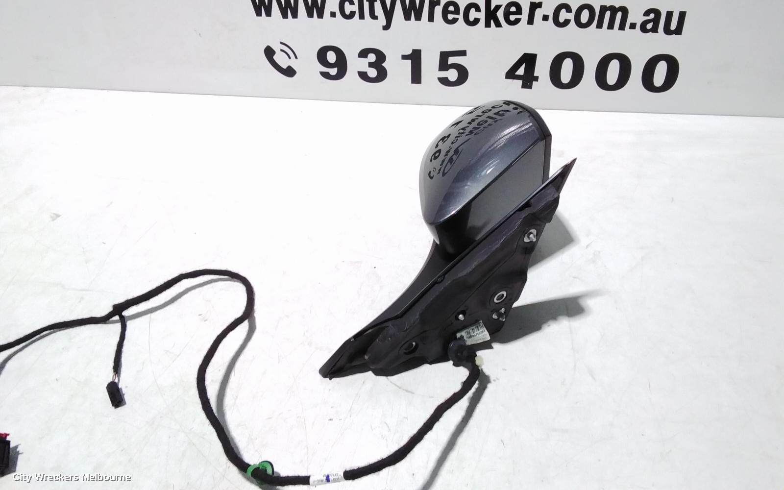 VOLKSWAGEN T-ROC RIGHT DOOR MIRROR, A1, POWER FOLD & HEATED TYPE, W/ BLIND SPOT TYPE, COLOUR CODED, 03/2020 - 07/2022