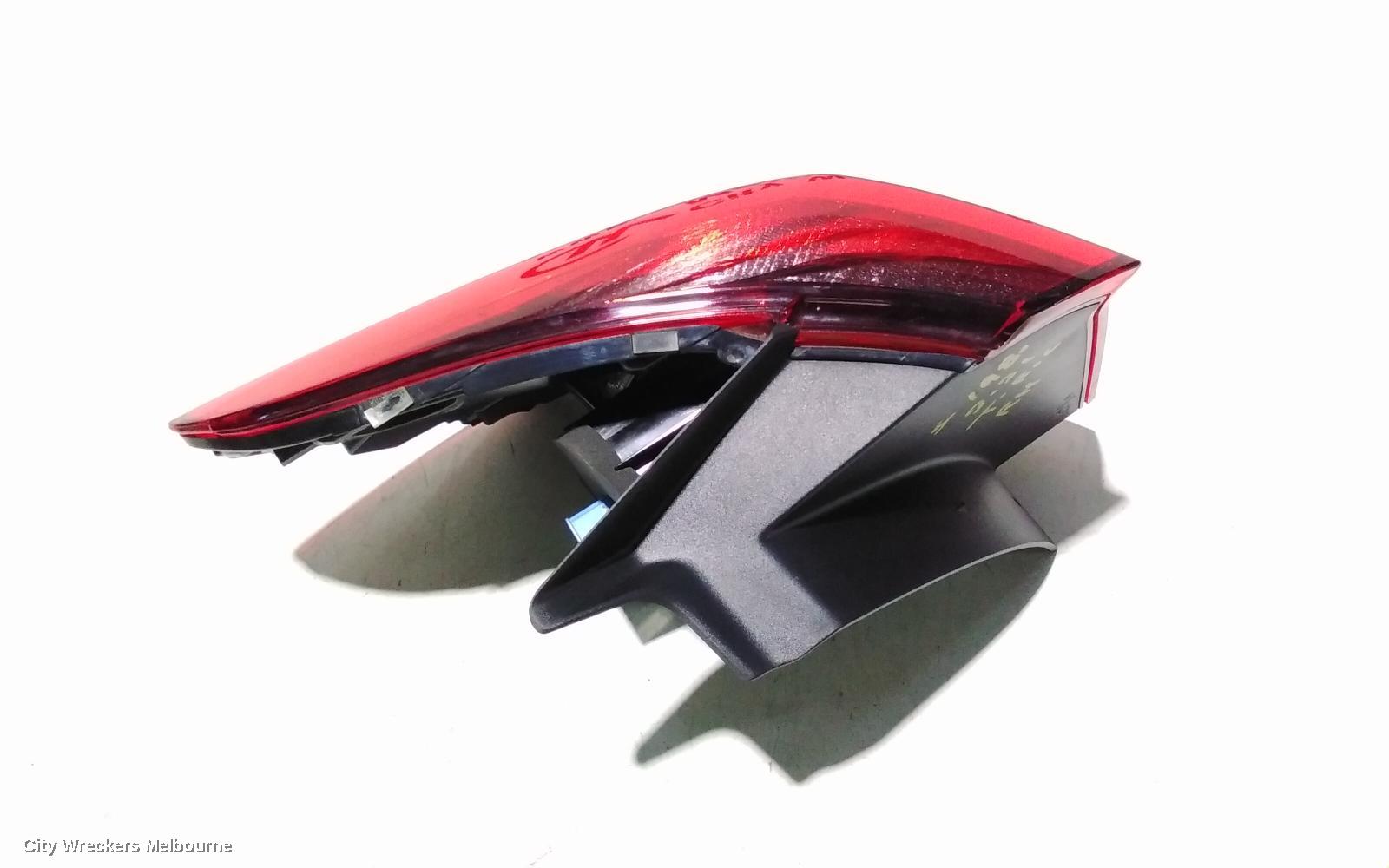 VOLKSWAGEN T-ROC RIGHT TAILLIGHT, A1, IN BODY, BLACK INSERT TYPE, 03/2020 - 07/2022