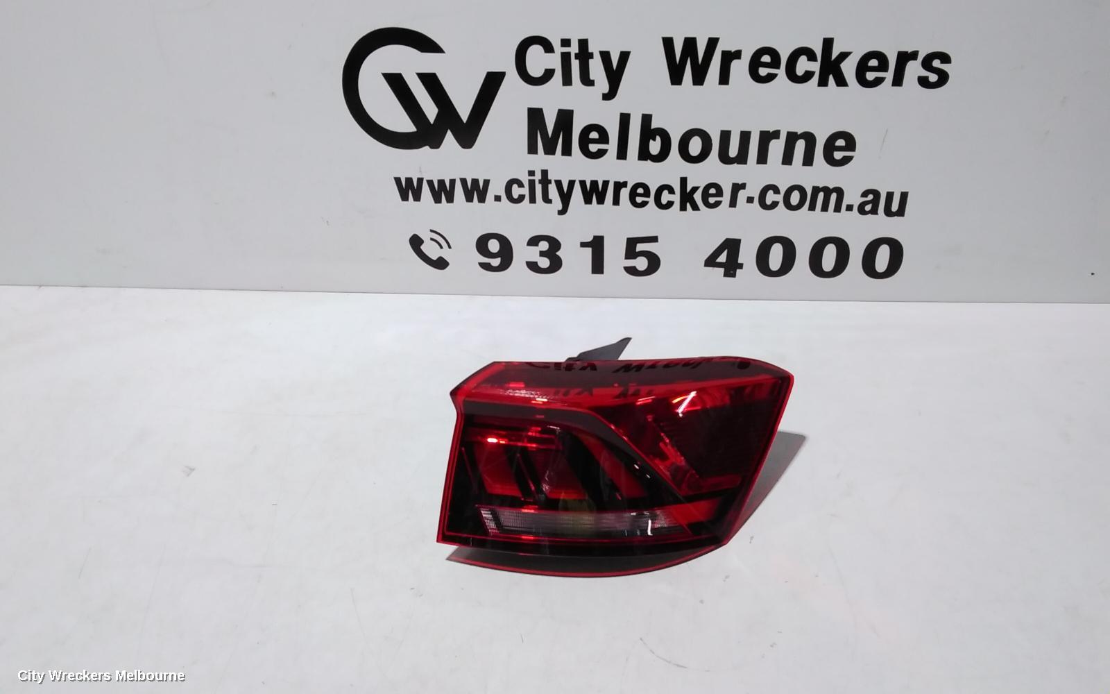 VOLKSWAGEN T-ROC RIGHT TAILLIGHT, A1, IN BODY, BLACK INSERT TYPE, 03/2020 - 07/2022