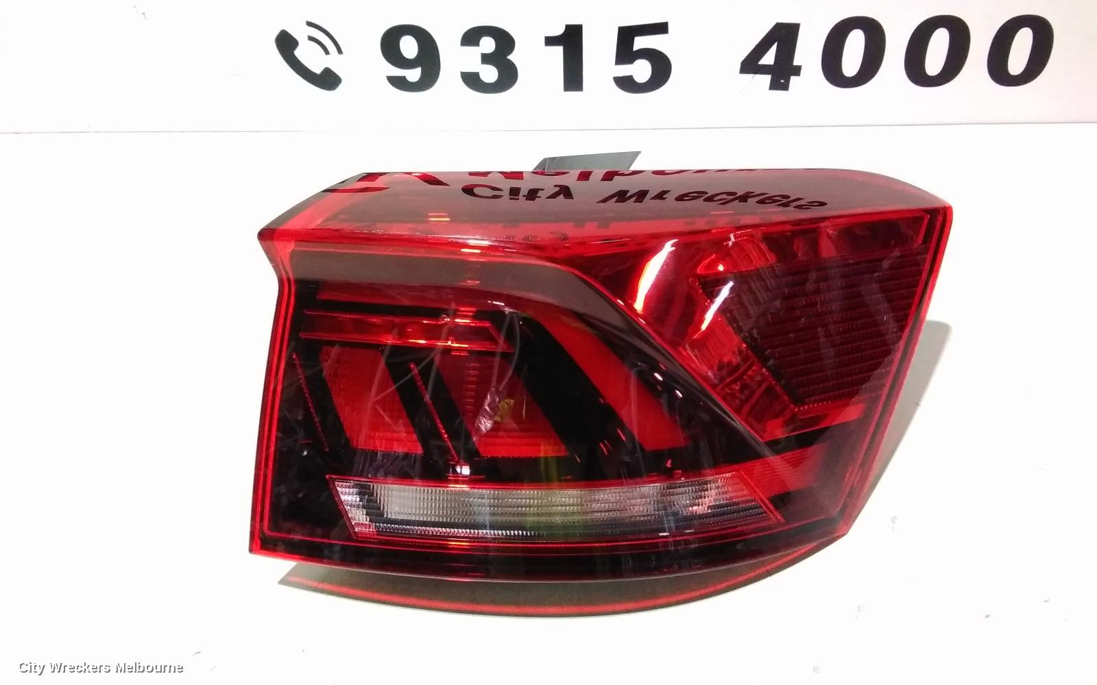 VOLKSWAGEN T-ROC RIGHT TAILLIGHT, A1, IN BODY, BLACK INSERT TYPE, 03/2020 - 07/2022