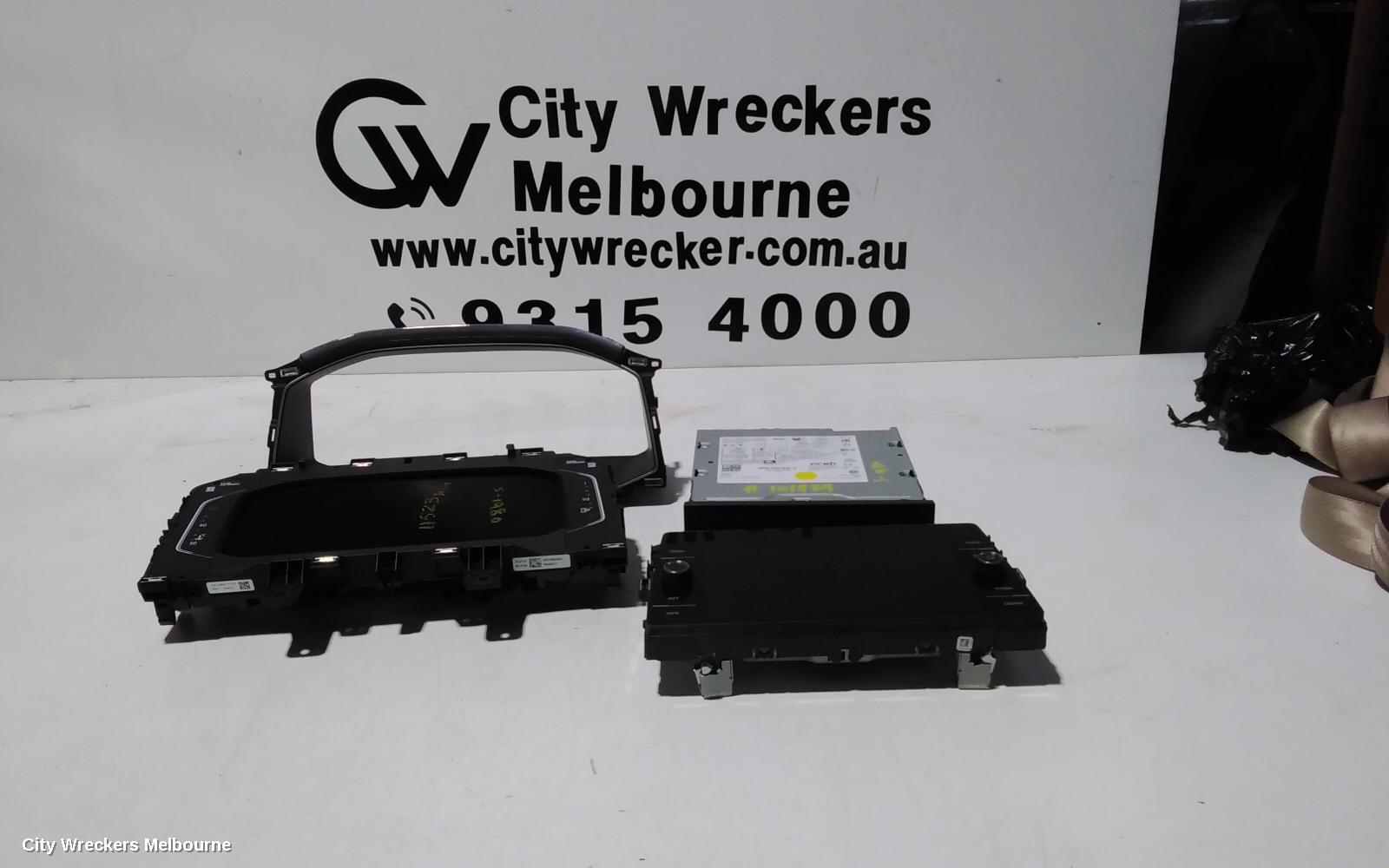 VOLKSWAGEN T-ROC RADIO/CD/DVD/SAT/TV, DISPLAY UNIT, DISCOVER MEDIA (SAT NAV TYPE), 8IN, A1, 03/2020 ONWARDS-07/2022