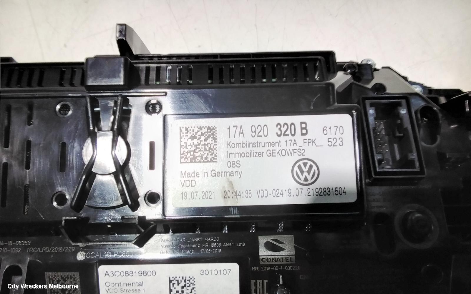 VOLKSWAGEN T-ROC RADIO/CD/DVD/SAT/TV, DISPLAY UNIT, DISCOVER MEDIA (SAT NAV TYPE), 8IN, A1, 03/2020 ONWARDS-07/2022
