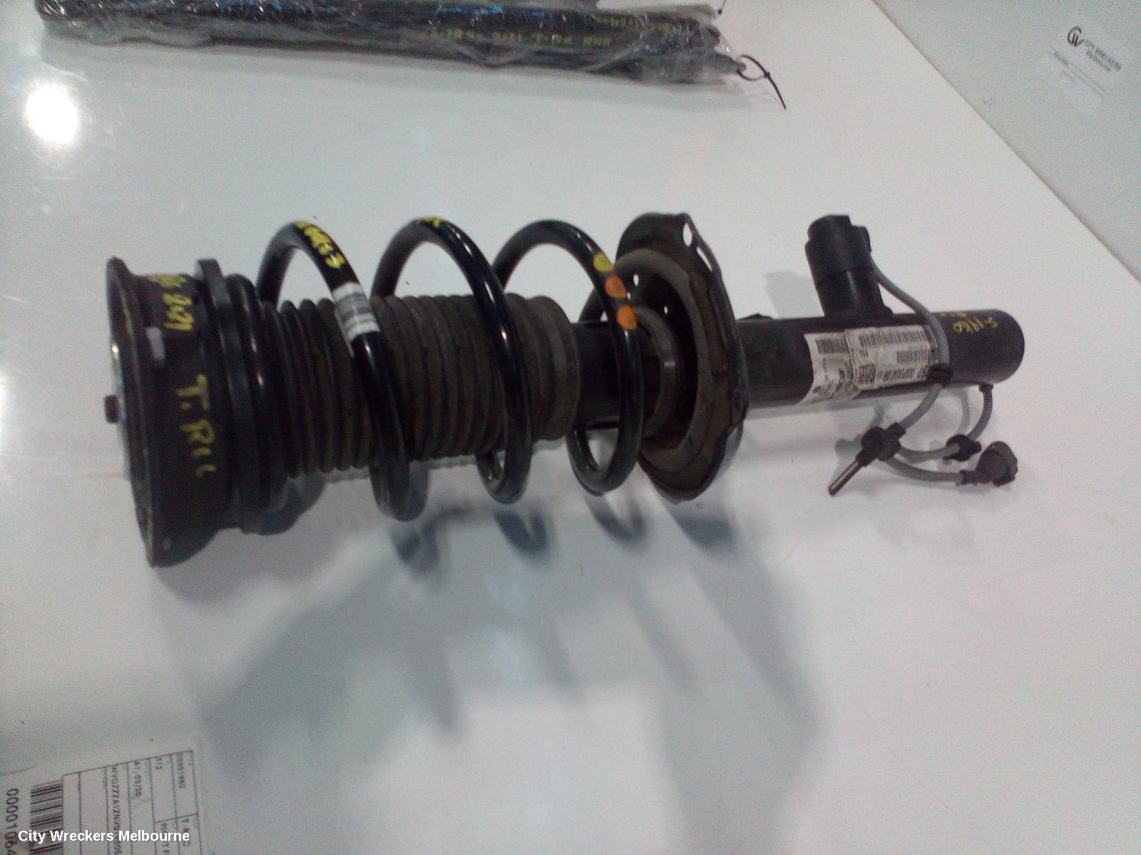 VOLKSWAGEN T-ROC RIGHT FRONT STRUT, A1, ELECTRIC TYPE, 03/2020 ONWARDS