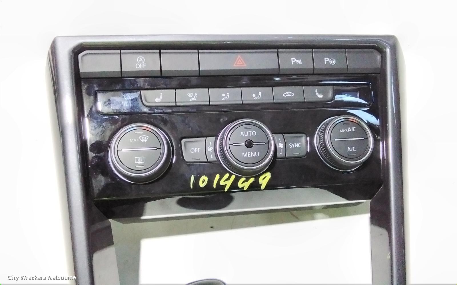 VOLKSWAGEN T-ROC HEATER/AC CONTROLS, A1, 03/2020 - 12/2025