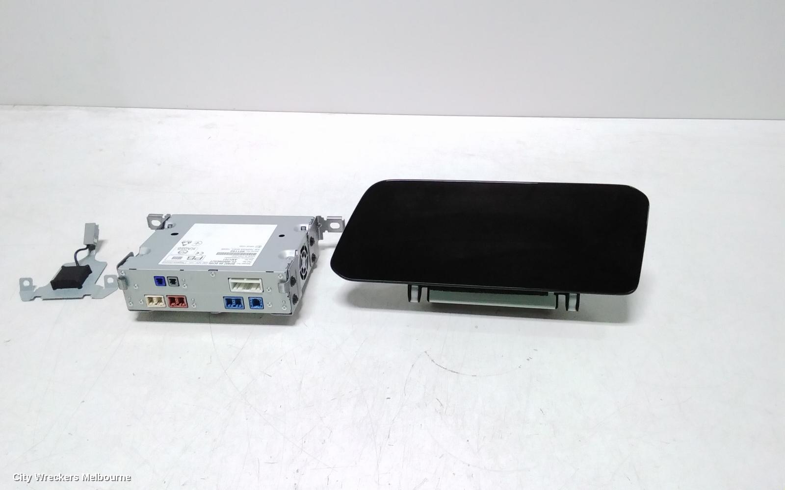 MAZDA 3 RADIO/CD/DVD/SAT/TV, DISPLAY UNIT, BP, 03/2019 ONWARDS