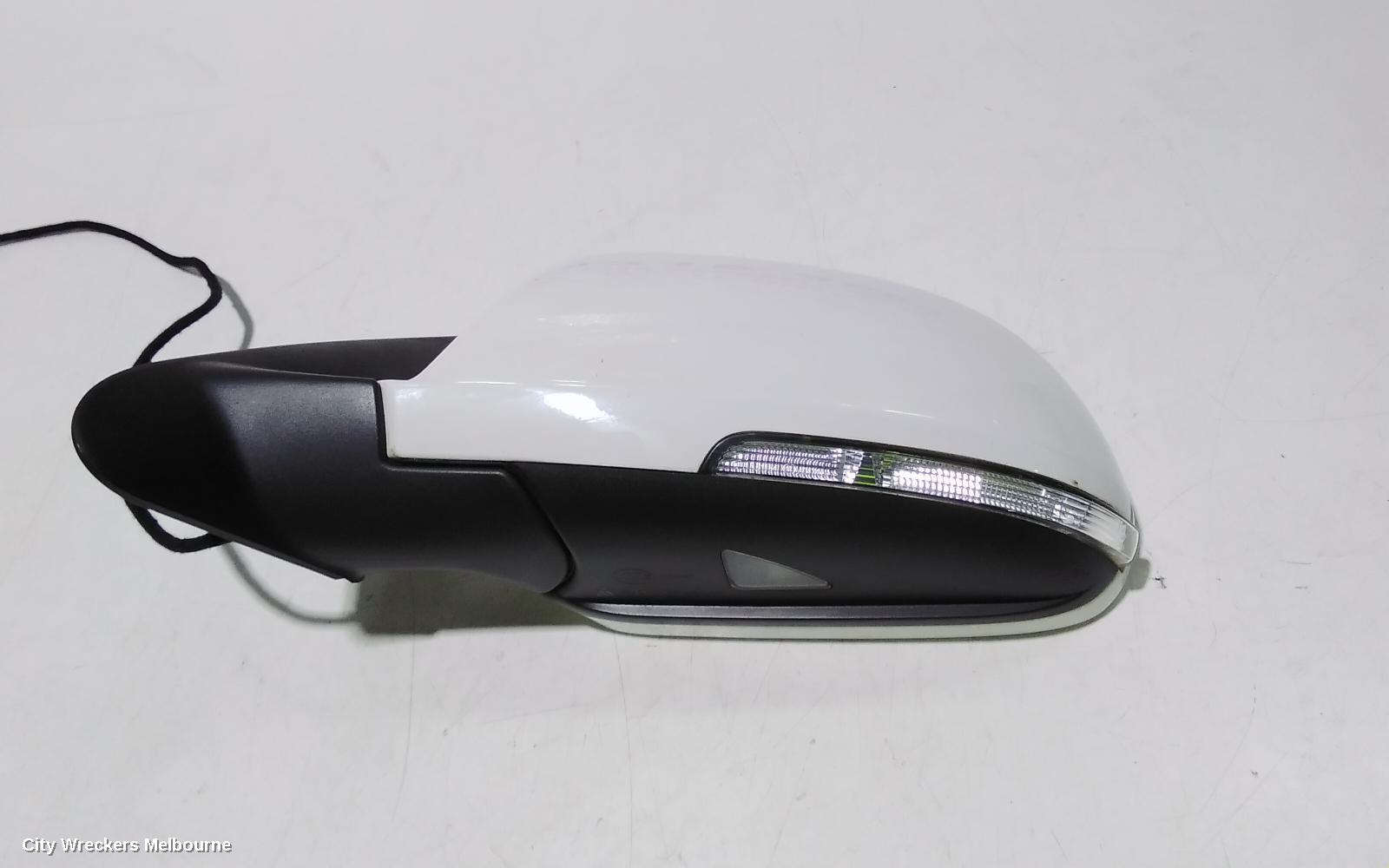 SKODA OCTAVIA LEFT DOOR MIRROR, 1Z, AMBIENTE/RS, MANUAL FOLD, NON SURROUND LIGHT TYPE (6XD), 02/2009 - 10/2013