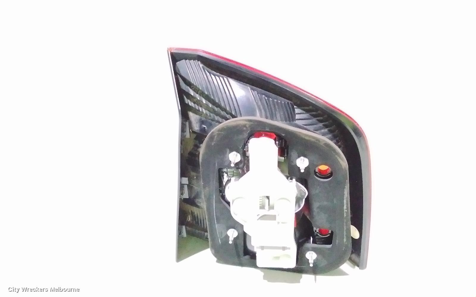 SKODA OCTAVIA LEFT TAILLIGHT, 1Z, WAGON, 05/2009 - 10/2013