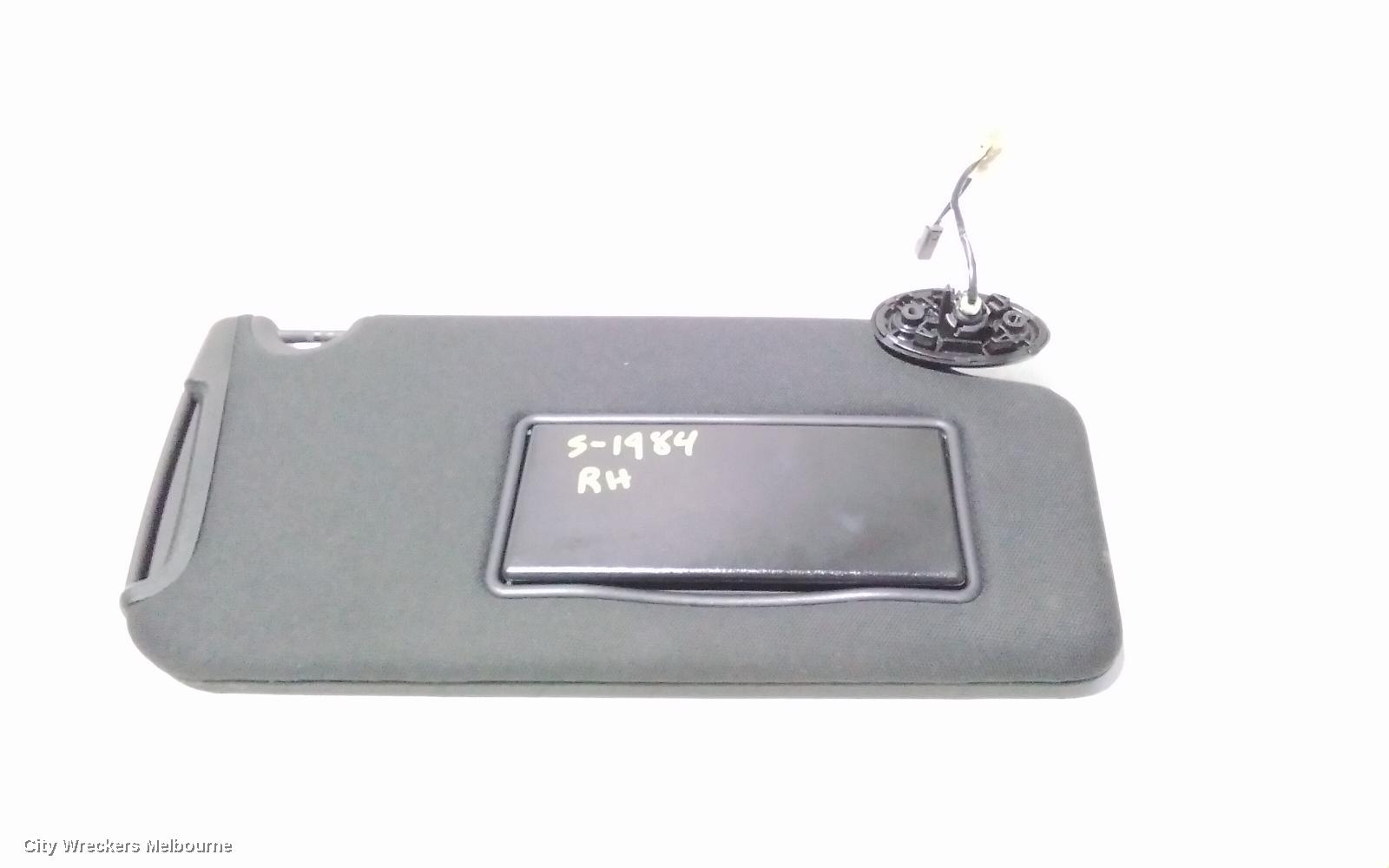 CHRYSLER 300C SUNVISOR, LX2, RH SIDE, 07/2012 ONWARDS