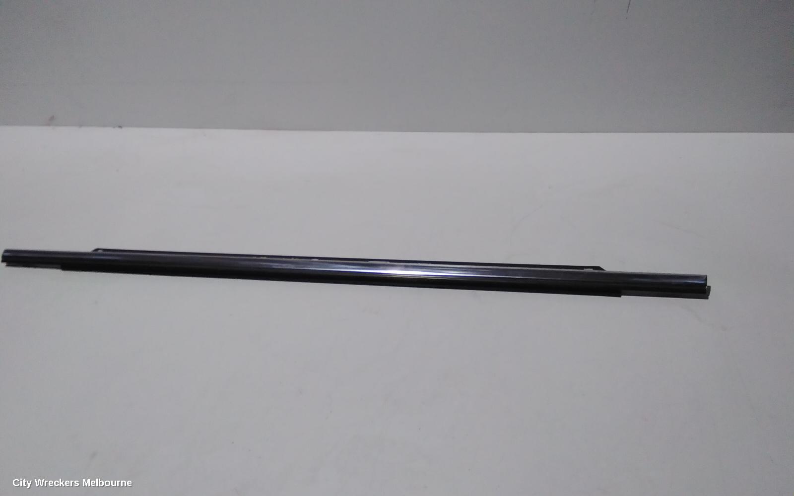 AUDI Q7 DOOR MOULD, LHR CHROME MOULD: 89407, 4L, 09/2006 - 08/2015
