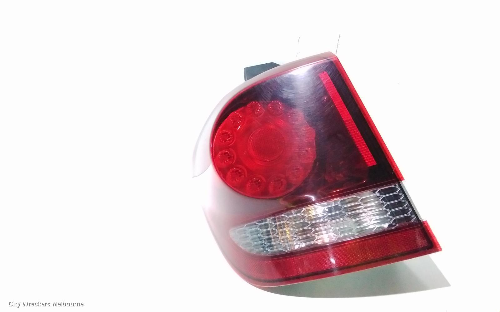 FIAT FREEMONT LEFT TAILLIGHT, JF, CROSSROAD TYPE, 04/2013 - 01/2017