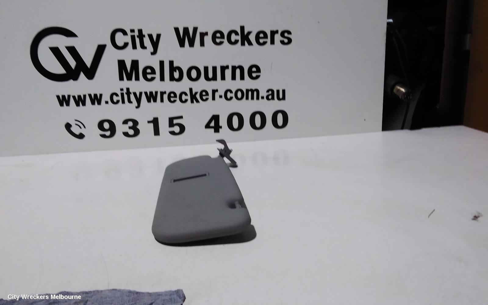 HYUNDAI VELOSTER SUNVISOR, FS, RH SIDE, GREY, W/ MIRROR & LAMP TYPE, 12/2011 - 02/2018