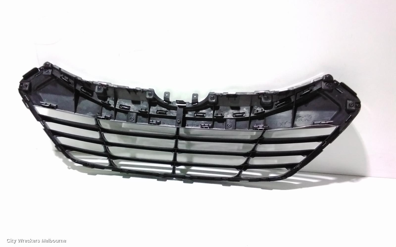 HYUNDAI IX35 GRILLE, BUMPER GRILLE, LM SERIES, ELITE/HIGHLANDER, 11/2009 - 01/2016