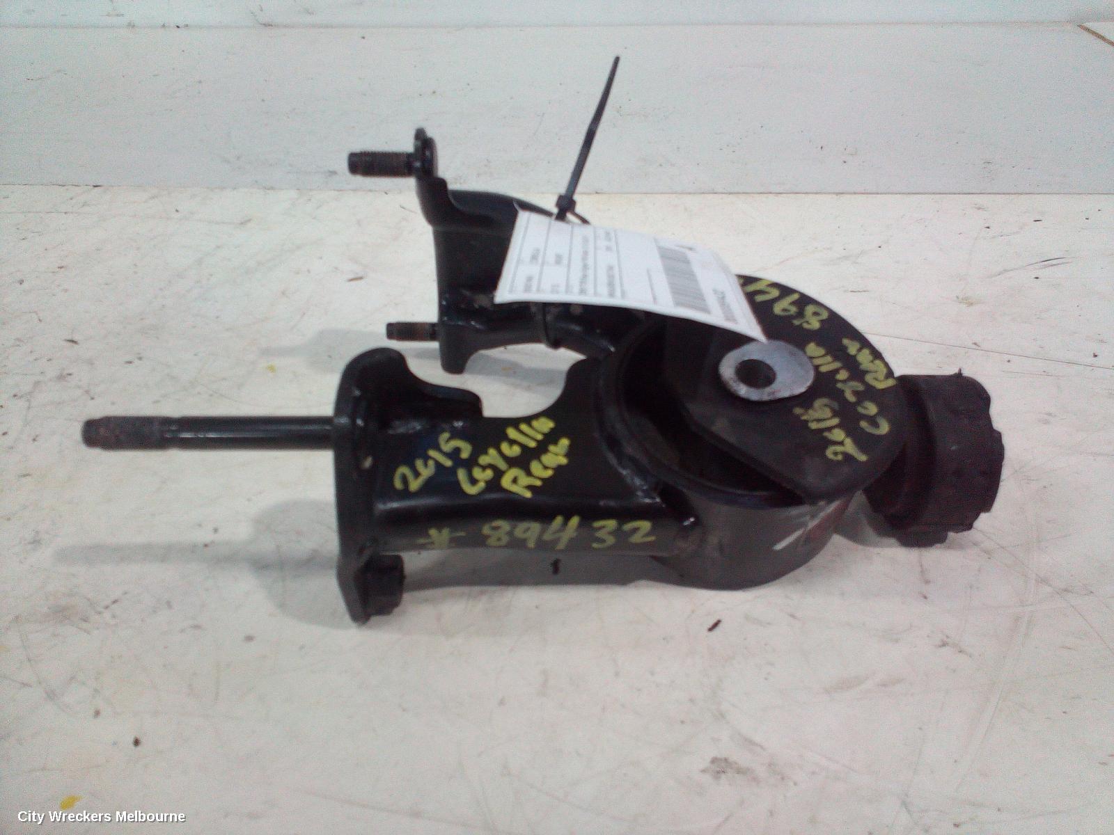 TOYOTA COROLLA MOUNT, ZRE172R REAR ENGINE FWD AUTO 12/2013 - 06/2019