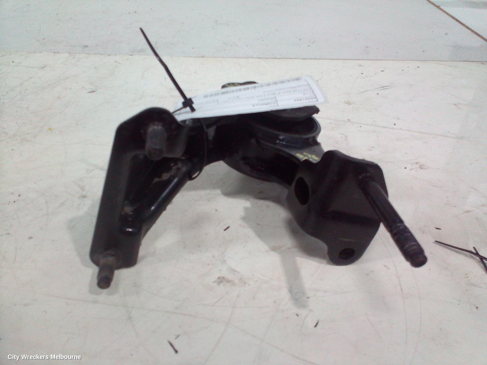 TOYOTA COROLLA MOUNT, ZRE172R REAR ENGINE FWD AUTO 12/2013 - 06/2019