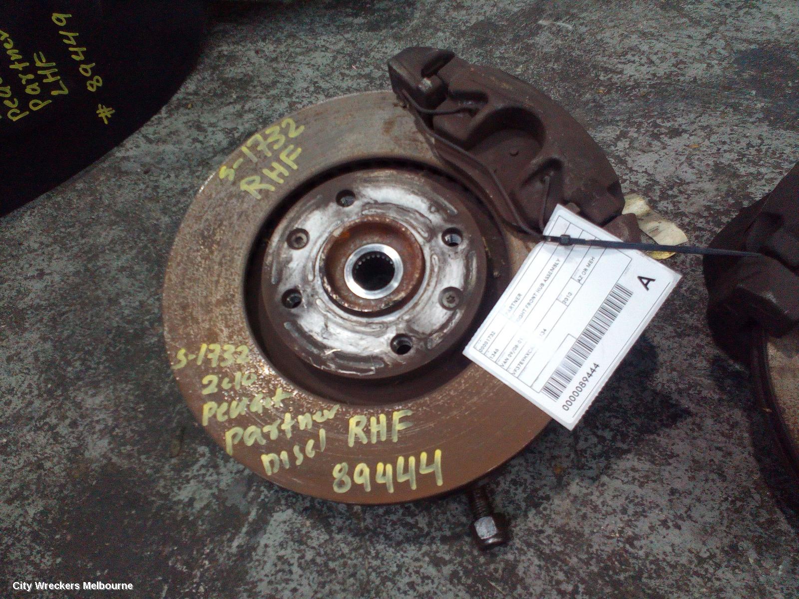 PEUGEOT PARTNER RIGHT FRONT HUB ASSEMBLY, VAN 09/2008 - 01/2015