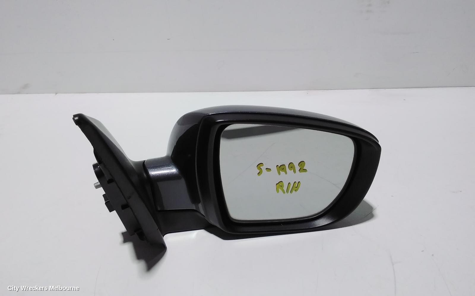 HYUNDAI IX35 RIGHT DOOR MIRROR, LM SERIES, POWER FOLD (8 PIN), 11/2009 - 01/2016