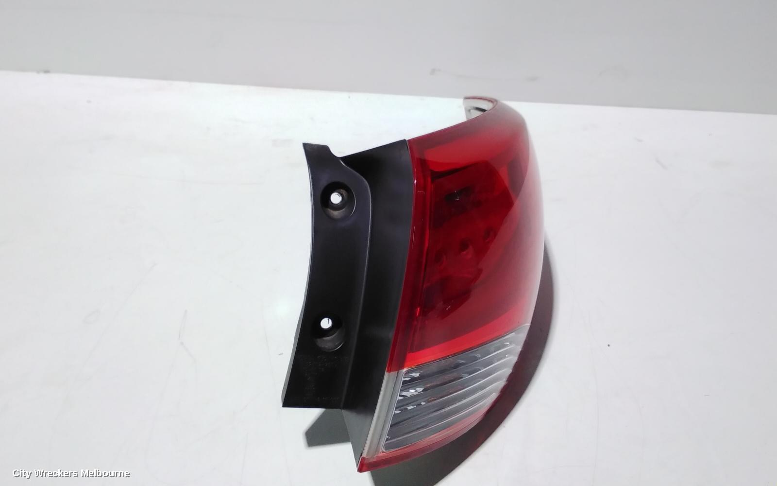 HYUNDAI IX35 RIGHT TAILLIGHT, LM SERIES (VIN KMHJ), IN BODY, 11/2009 - 01/2016