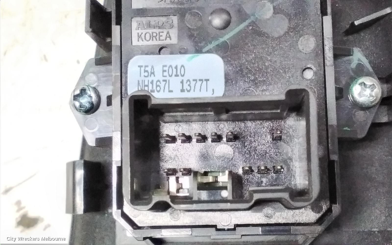 HONDA JAZZ PWR DR WIND SWITCH, RH FRONT (MASTER SWITCH), GF/GK, NON CENTRAL LOCK BUTTON TYPE, 07/2014 - 12/2020