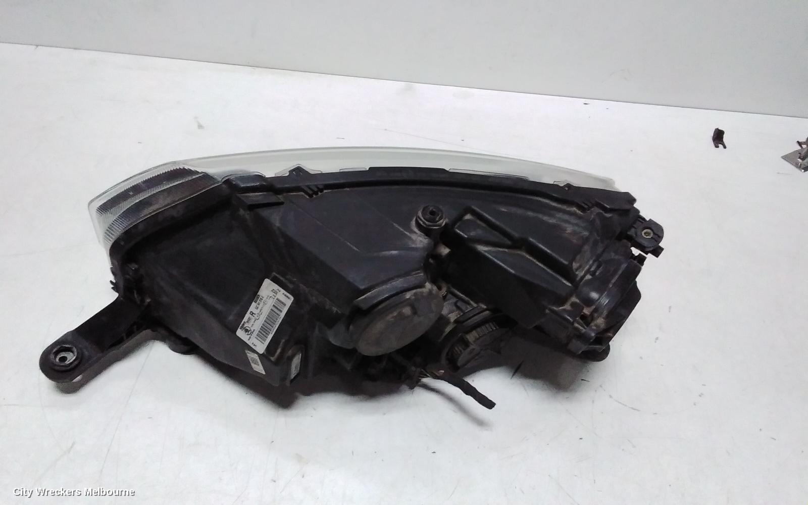 SKODA RAPID RIGHT HEADLAMP, NH, NON AUTO LIGHT SENSITIVE TYPE, 05/2014 - 12/2020