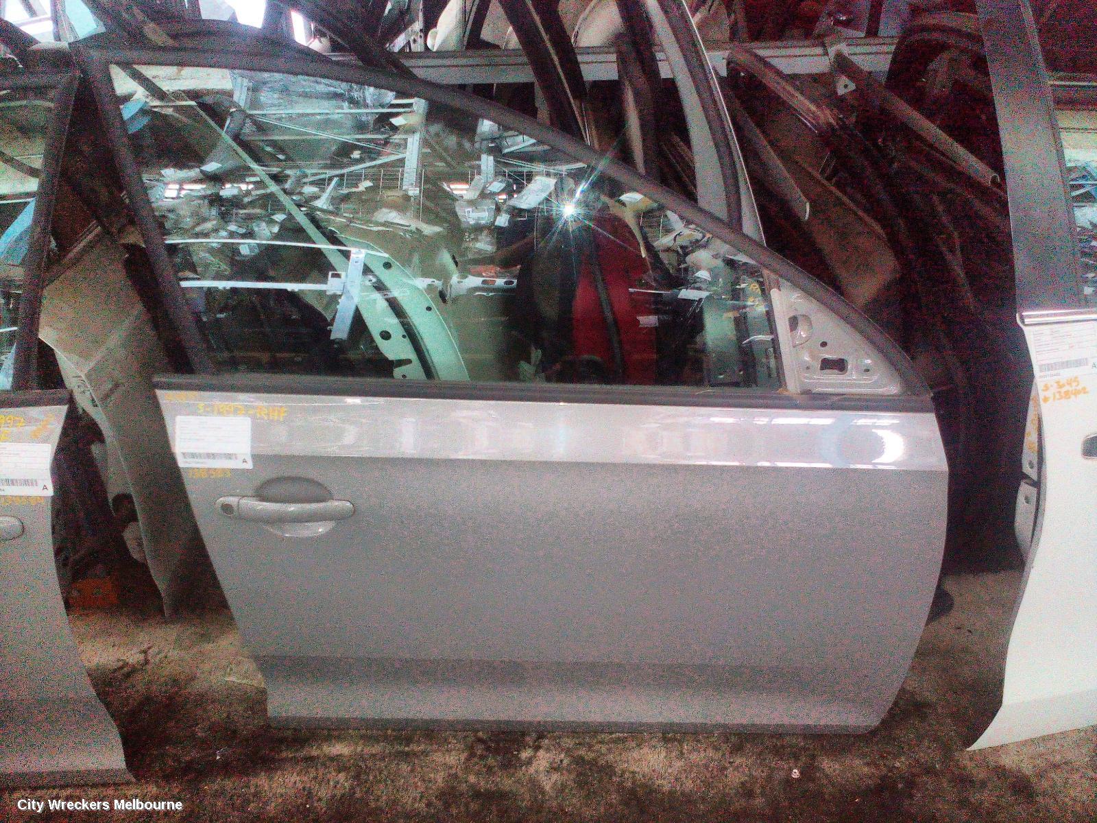 SKODA RAPID RIGHT FRONT DOOR, NH, 05/2014 - 12/2020