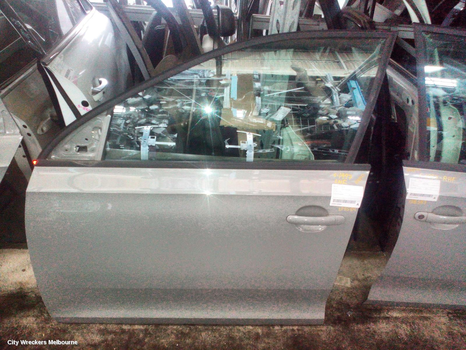 SKODA RAPID LEFT FRONT DOOR, NH, 05/2014 - 12/2020