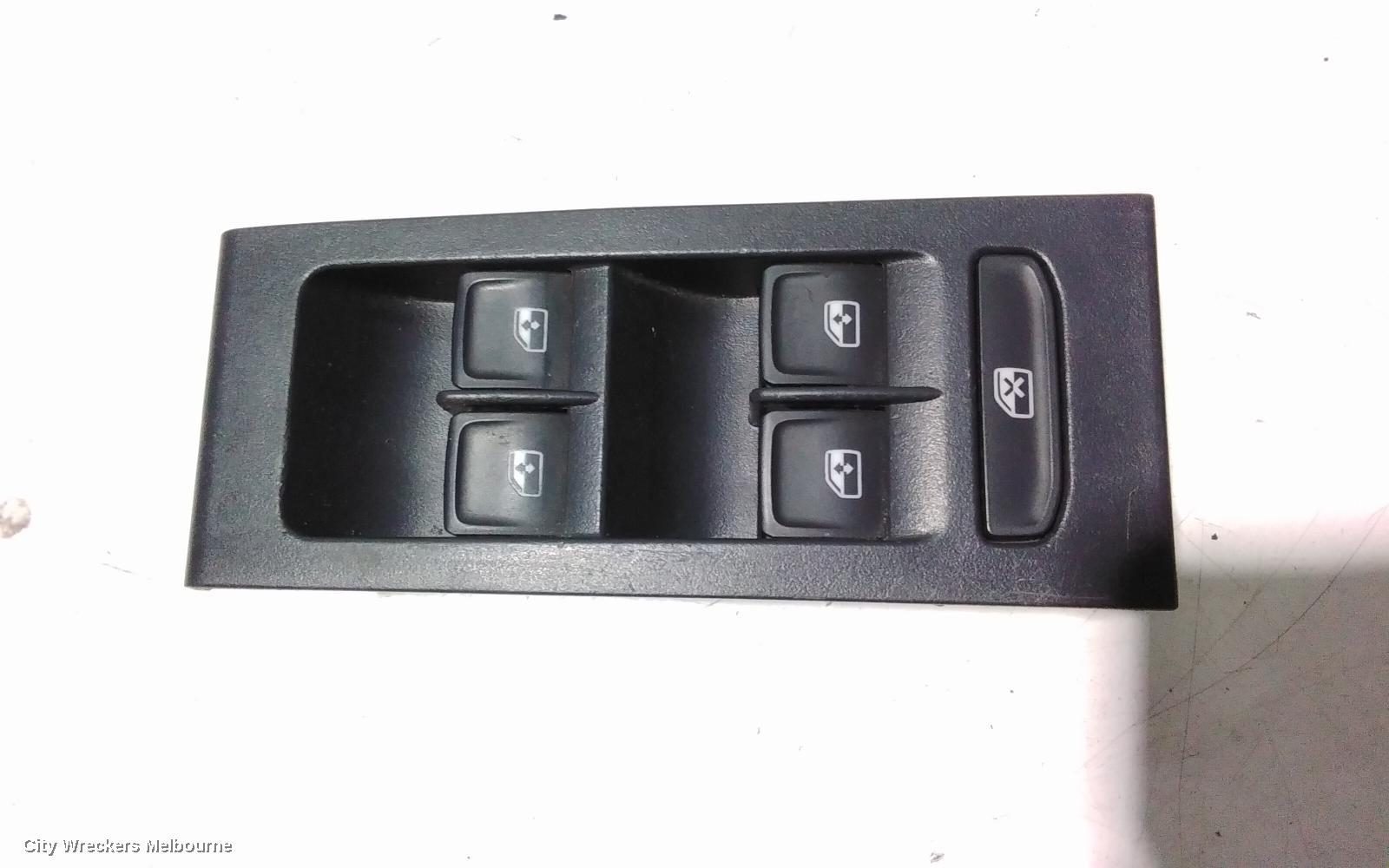 SKODA RAPID PWR DR WIND SWITCH, RH FRONT (MASTER SWITCH), NH, 05/2014 - 02/2017