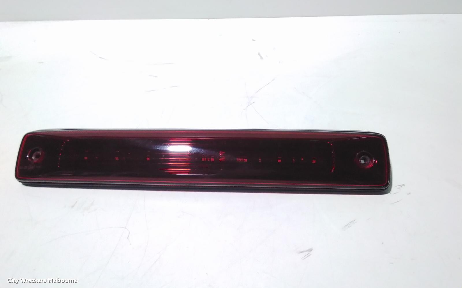 HOLDEN COLORADO HIGH LEVEL STOPLIGHT, RG, 06/2012 - 12/2020