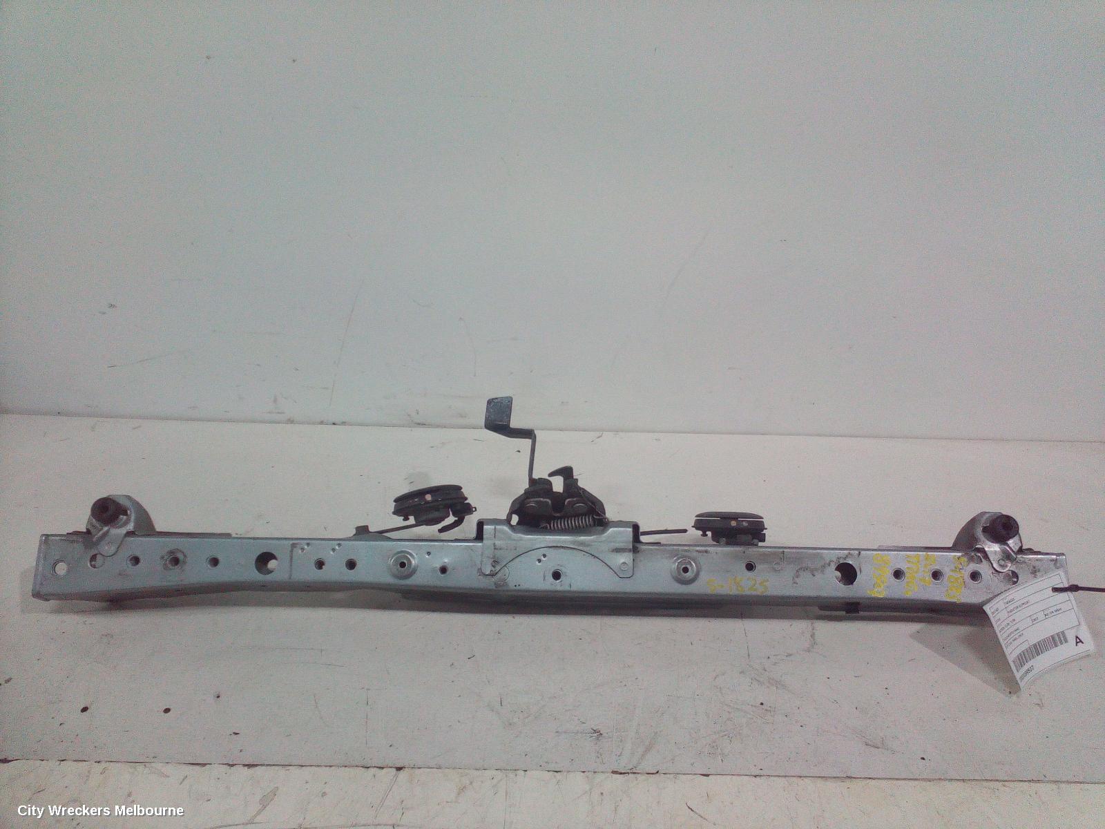 TOYOTA TARAGO RADIATOR SUPPORT, ACR50R, 03/2006 - 12/2008