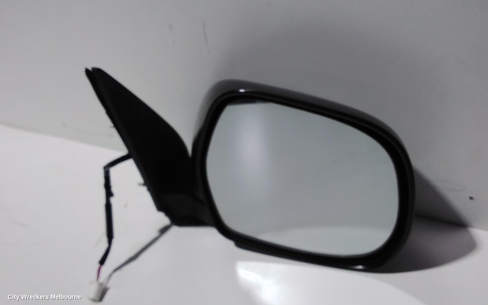 TOYOTA HIACE RIGHT DOOR MIRROR, TRH/KDH, POWER, BLACK (3 WIRE), 03/2005 - 01/2014