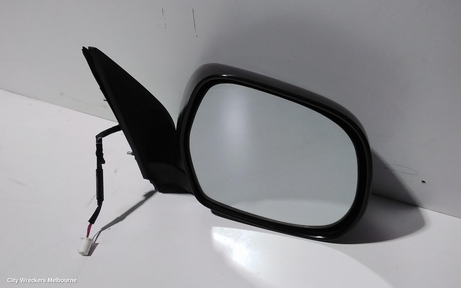 TOYOTA HIACE RIGHT DOOR MIRROR, TRH/KDH, POWER, BLACK (3 WIRE), 03/2005 - 01/2014