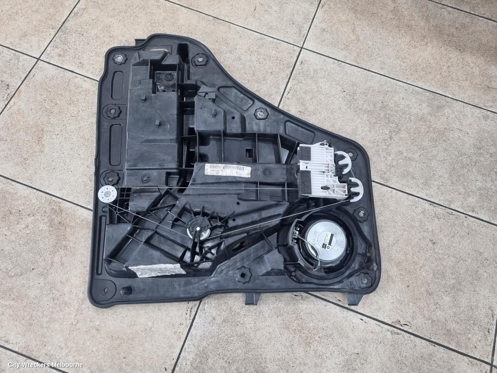 JEEP CHEROKEE LEFT REAR WND REG/MOTOR, KK, 02/2008 - 10/2012