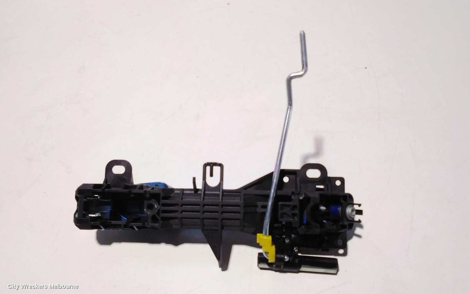 TOYOTA COROLLA DOOR HANDLE, OUTER, LH FRONT/RH FRONT, ZRE182R, HATCH, 03/2015 - 06/2018