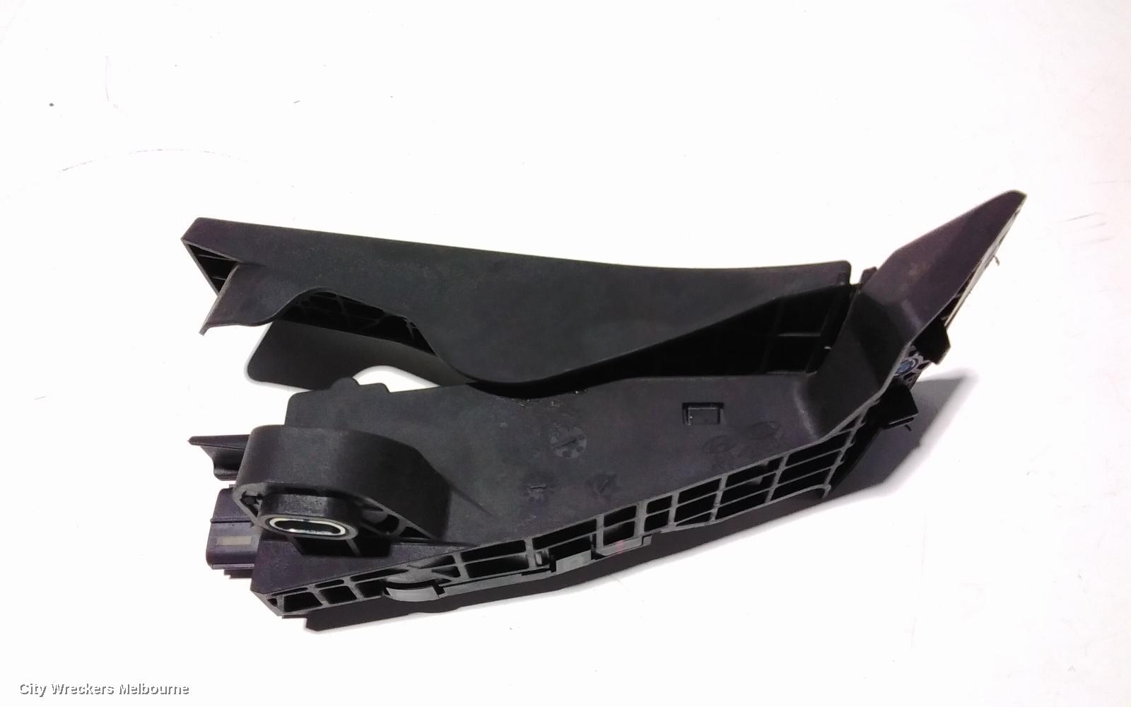 HYUNDAI SANTA FE PEDAL ASSEMBLY, TM, 03/2018 - 10/2023
