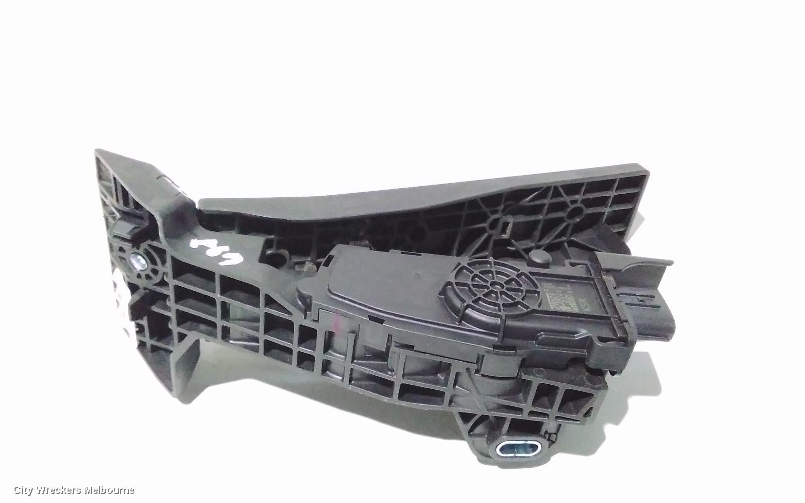 HYUNDAI SANTA FE PEDAL ASSEMBLY, TM, 03/2018 - 10/2023