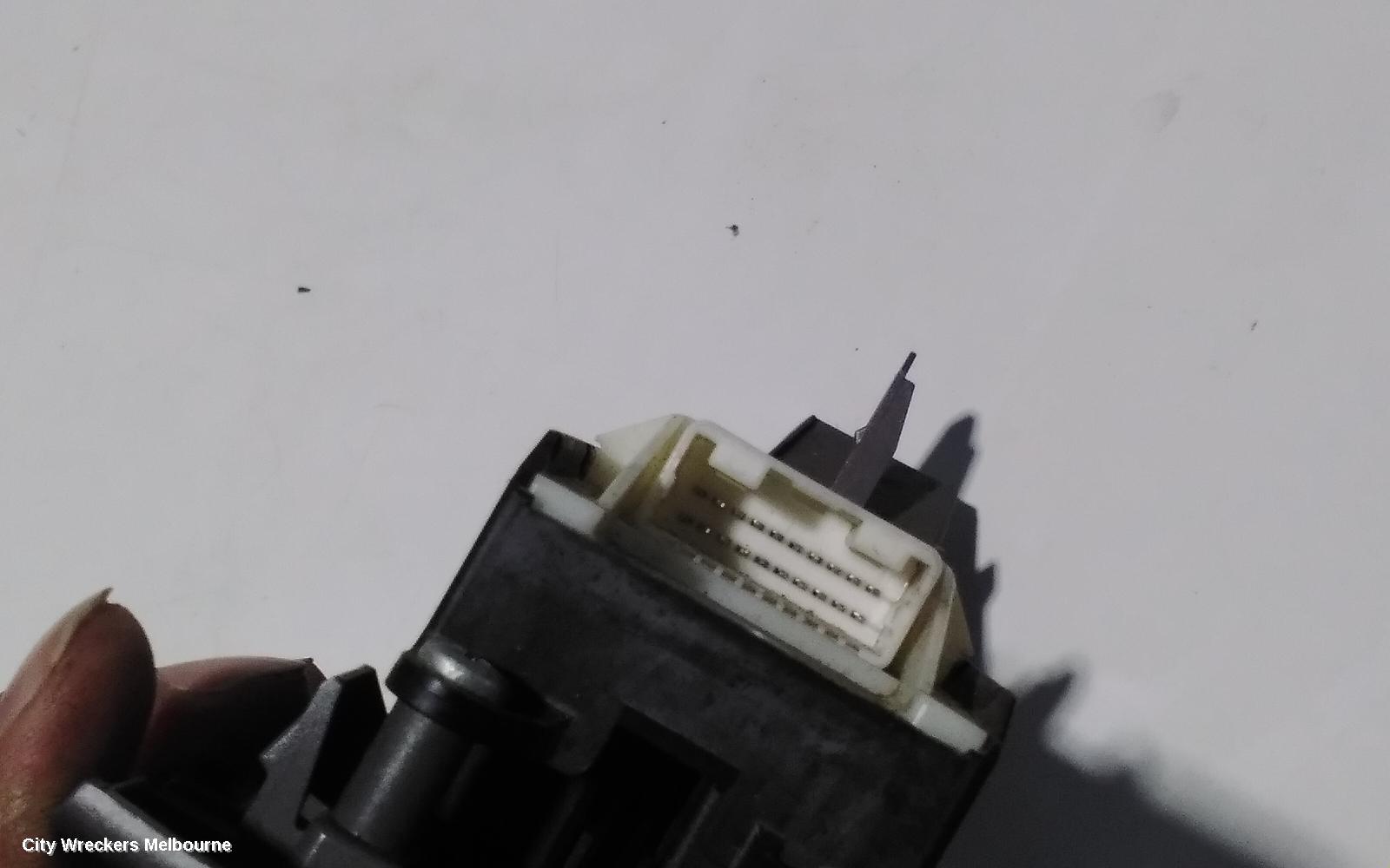 TOYOTA ESTIMA PWR DR WIND SWITCH, RH FRONT (MASTER SWITCH), XR50, 05-19 (IMPORT)