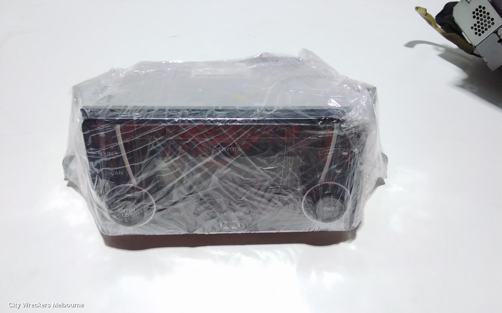TOYOTA YARIS RADIO/CD/DVD/SAT/TV, SINGLE DISC CD PLAYER (P/N ON FACE 22842), NCP13#, 08/2011 - 12/2019
