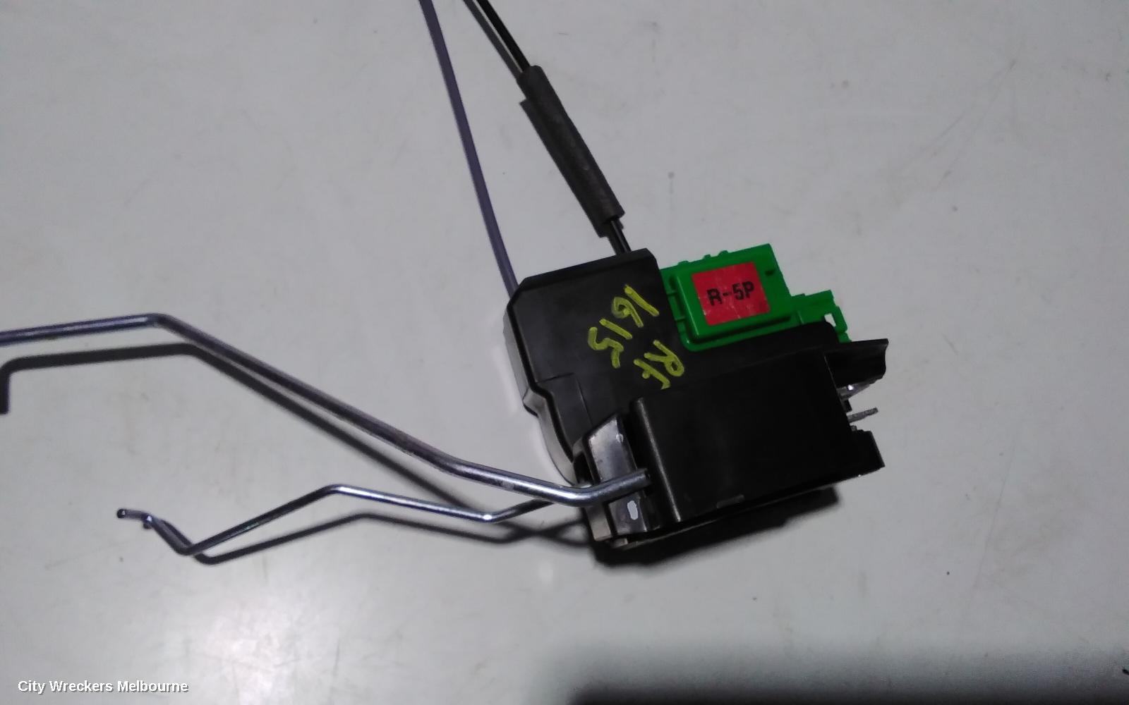 HYUNDAI ACCENT DOOR/BOOT/GATE LOCK, RIGHT FRONT DOOR LOCK, RB, NON KEYLESS ENTRY TYPE, 07/2011 - 12/2019