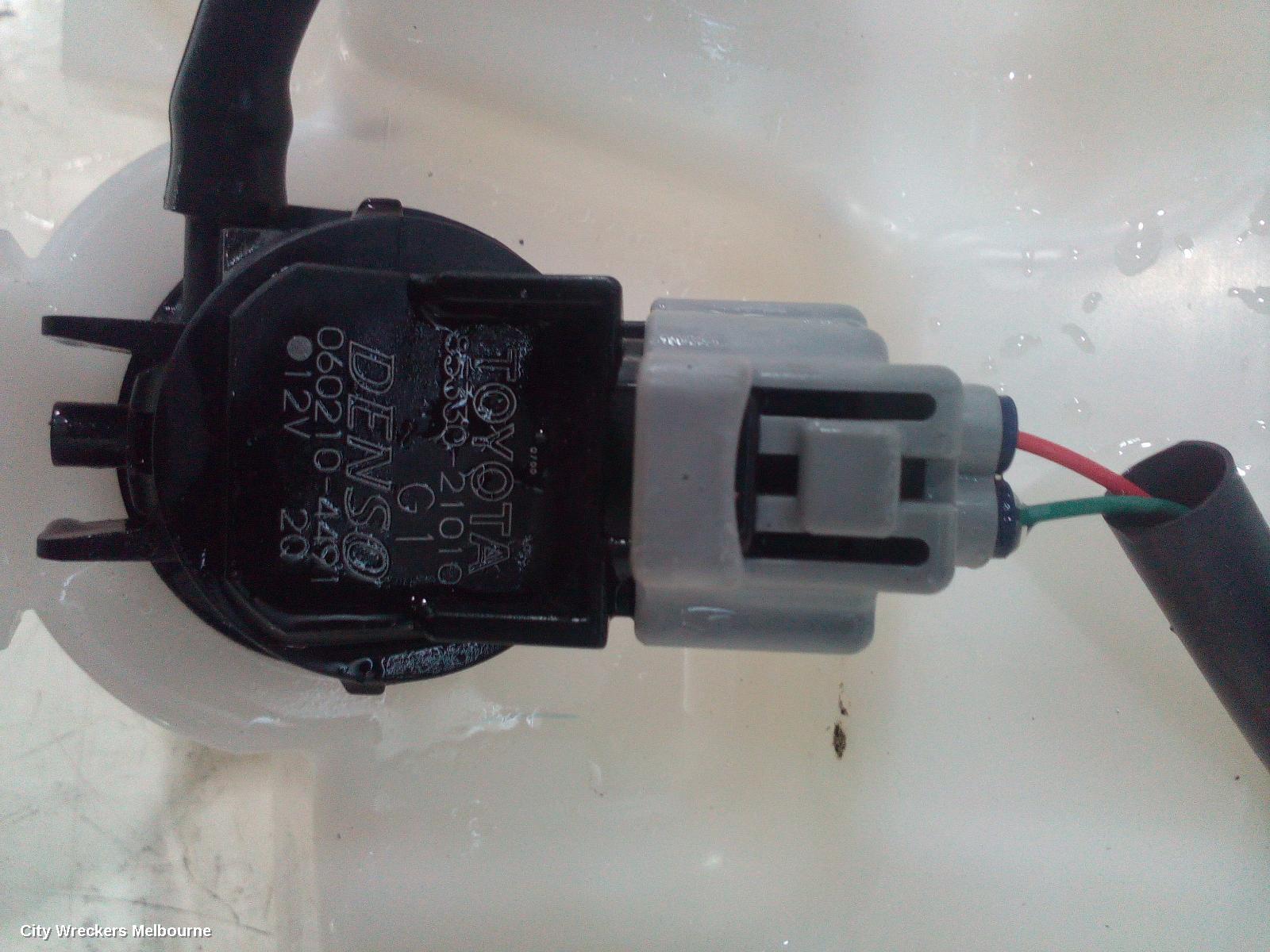 TOYOTA CAMRY WASHER BOTTLE, ASV50/AVV50, 12/2011 - 10/2017