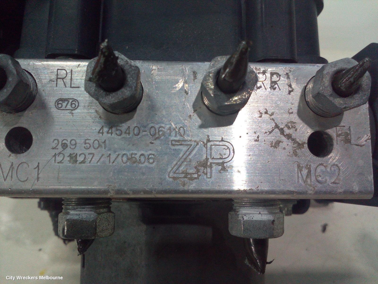 TOYOTA CAMRY ABS PUMP/MODULATOR, ASV50, STANDARD (NON HYBRID), P/N 4454006110, 12/2011 - 05/2015