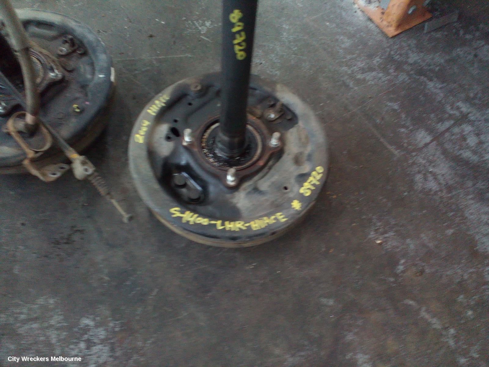 TOYOTA HIACE LEFT REAR HUB ASSEMBLY, TRH/KDH, 03/2005 - 04/2019