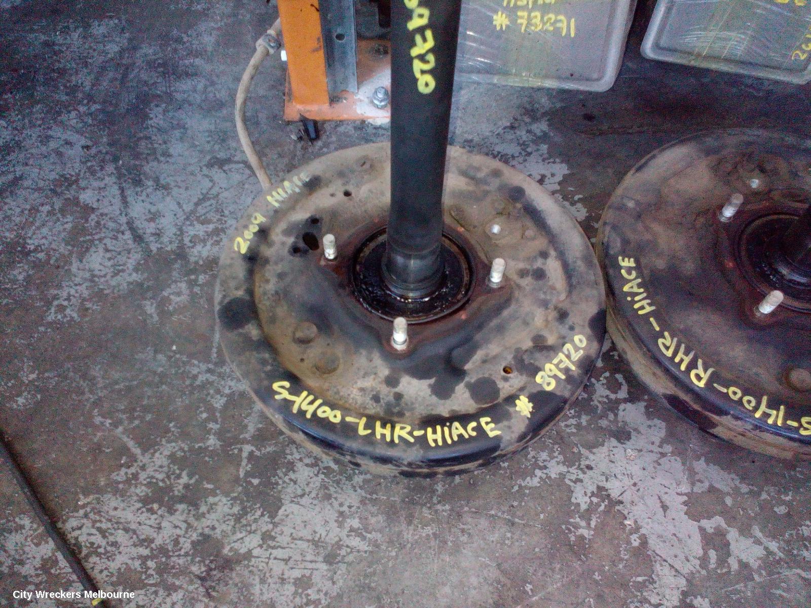 TOYOTA HIACE LEFT REAR HUB ASSEMBLY, TRH/KDH, 03/2005 - 04/2019