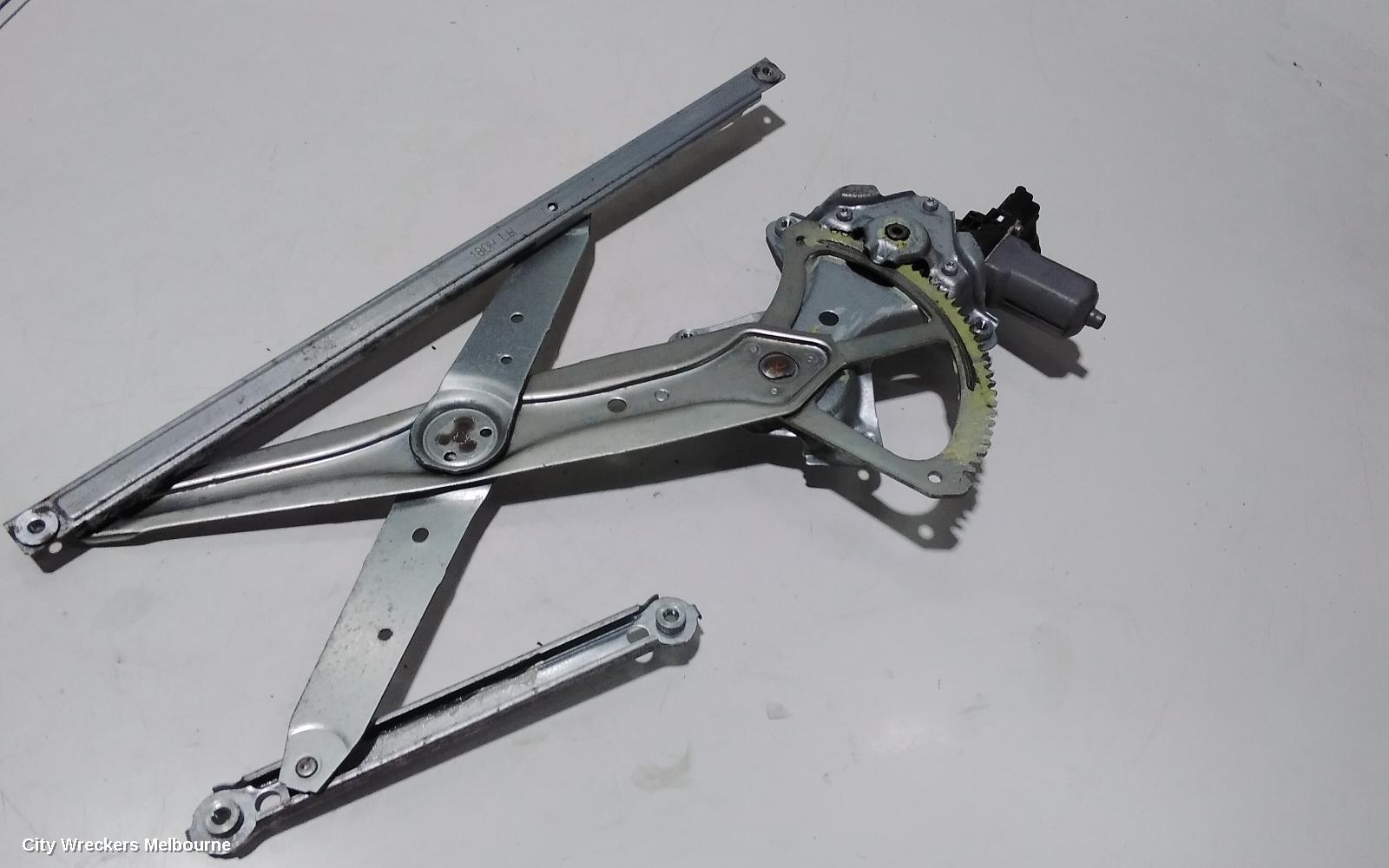 TOYOTA COROLLA LEFT FRONT WINDOW REG/MOTOR, ZRE152/20153R, 03/2007 - 10/2013