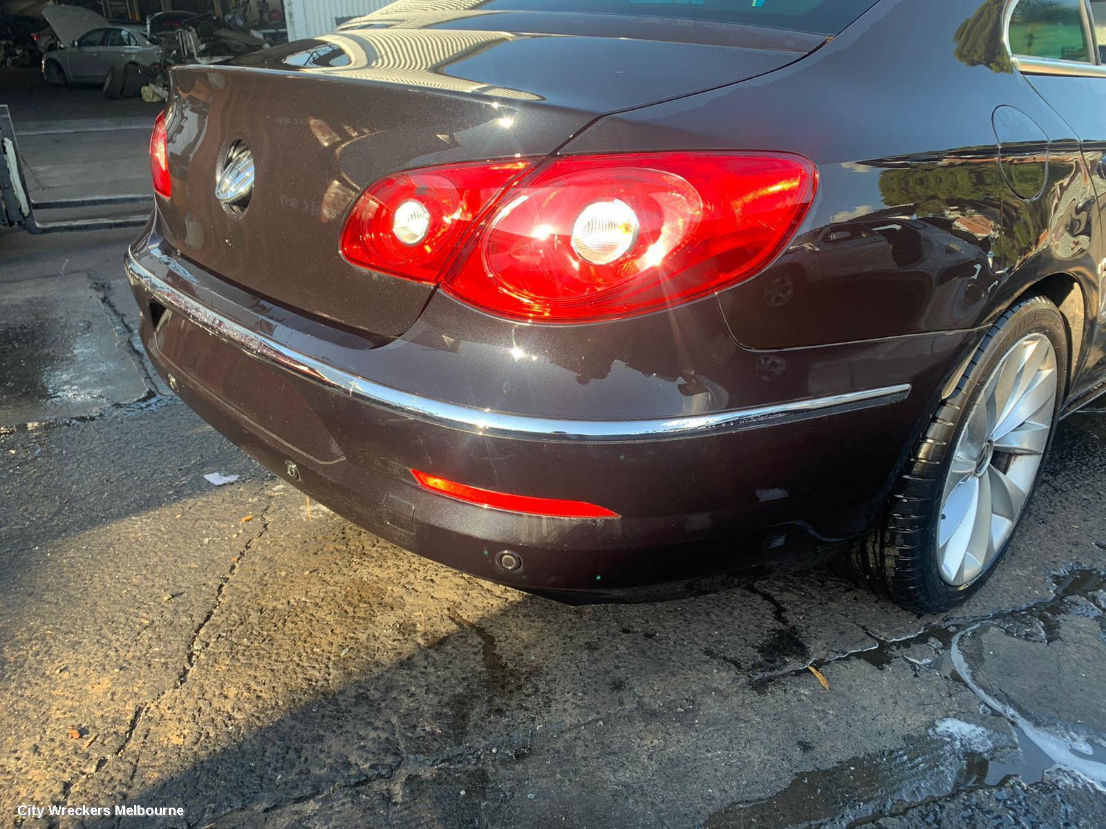 VOLKSWAGEN PASSAT REAR GARNISH, BOOTLID LAMP (LH SIDE), 3CC, SEDAN, 01/2009 - 02/2012