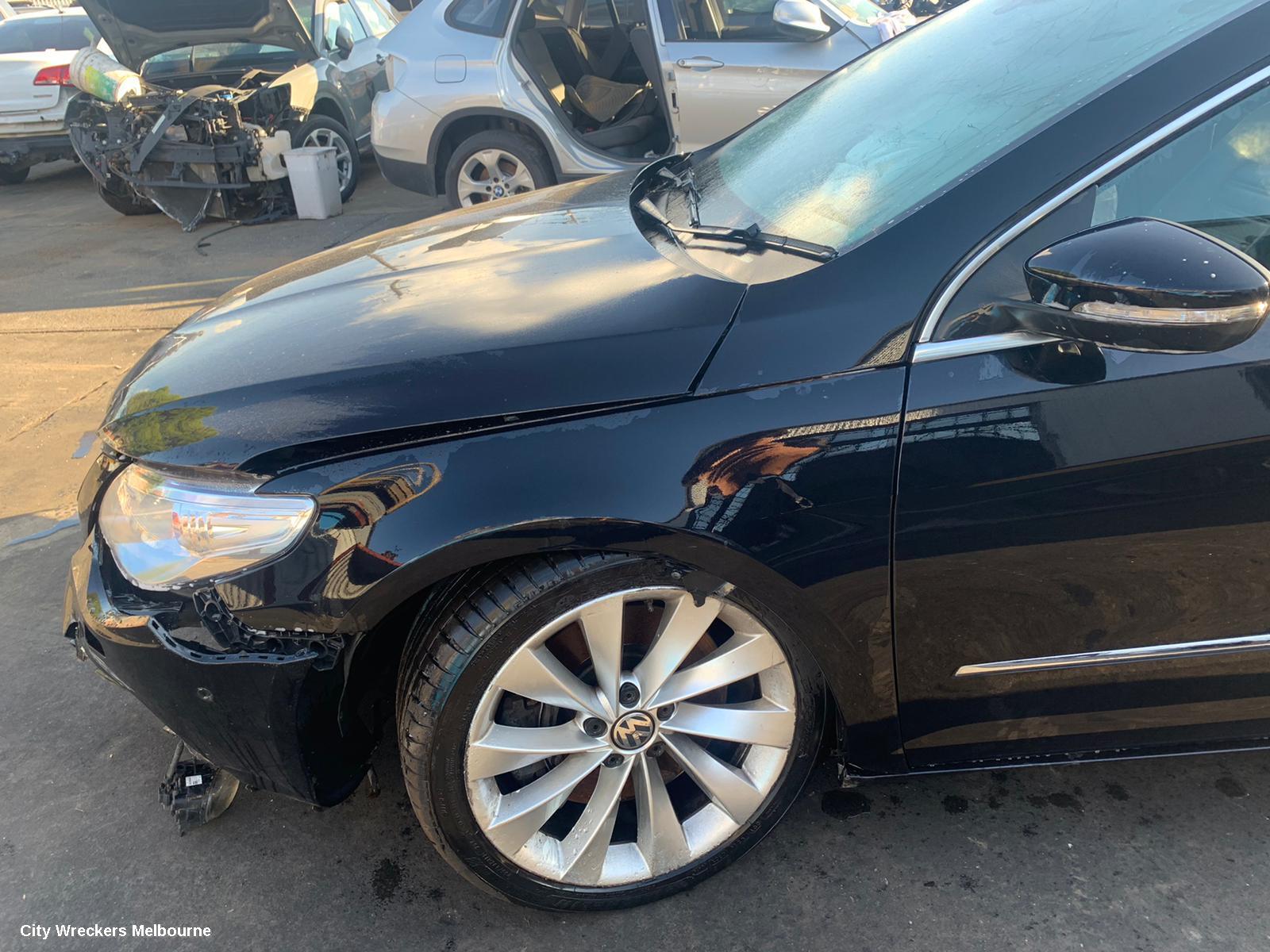 VOLKSWAGEN PASSAT REAR GARNISH, BOOTLID LAMP (LH SIDE), 3CC, SEDAN, 01/2009 - 02/2012