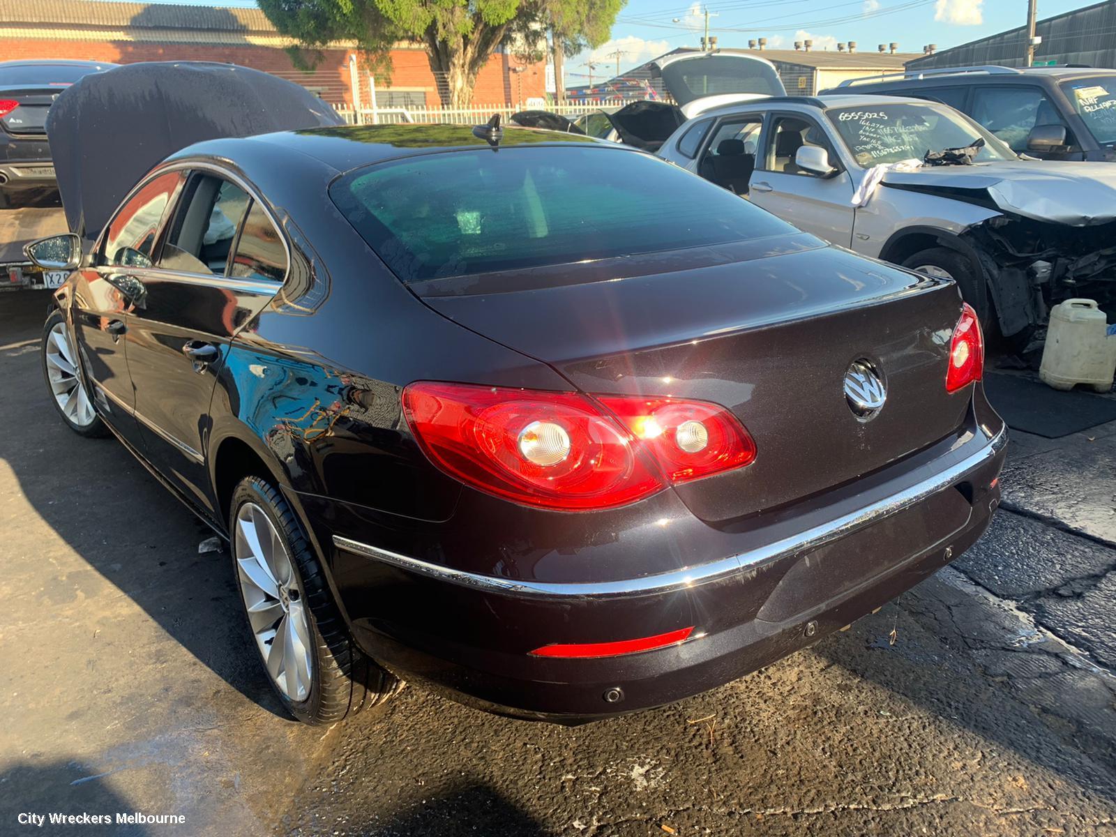 VOLKSWAGEN PASSAT REAR GARNISH, BOOTLID LAMP (LH SIDE), 3CC, SEDAN, 01/2009 - 02/2012
