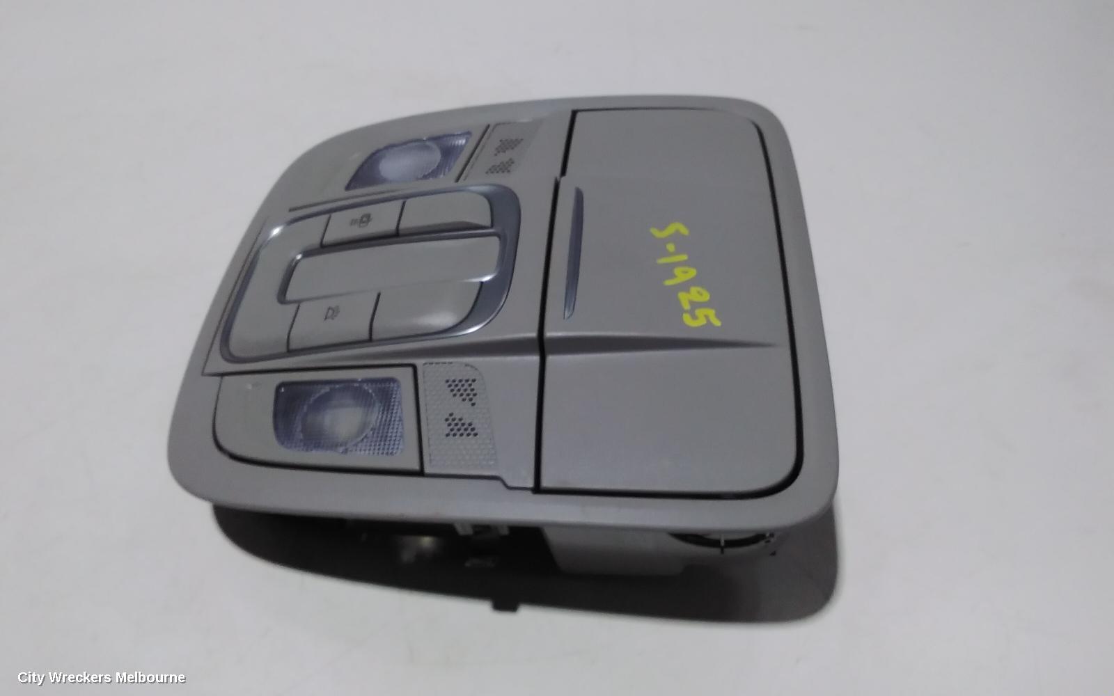 HYUNDAI SANTA FE COURTESY LIGHT, FRONT, W/ SUNROOF SWITCH, W/ SUNGLASS HOLDER TYPE, TM, 03/2018 ONWARDS
