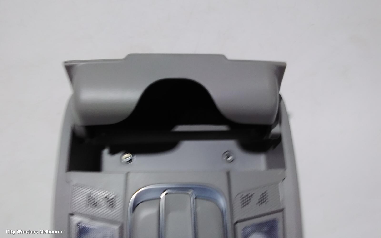 HYUNDAI SANTA FE COURTESY LIGHT, FRONT, W/ SUNROOF SWITCH, W/ SUNGLASS HOLDER TYPE, TM, 03/2018 ONWARDS